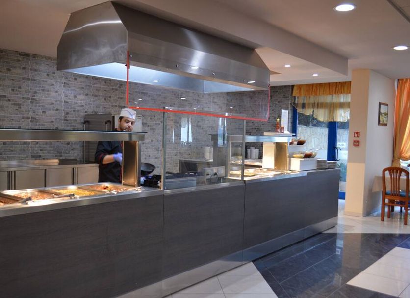 Buffet Photo