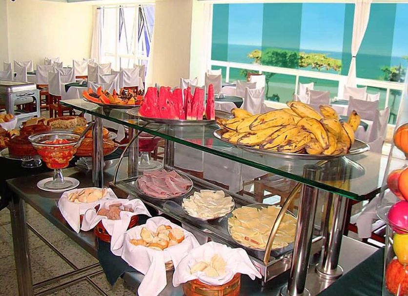 Buffet Photo