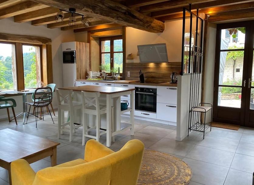 Kitchen Photo