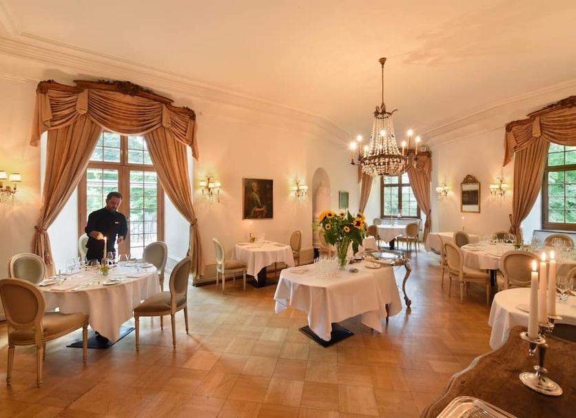 Restaurant Photo