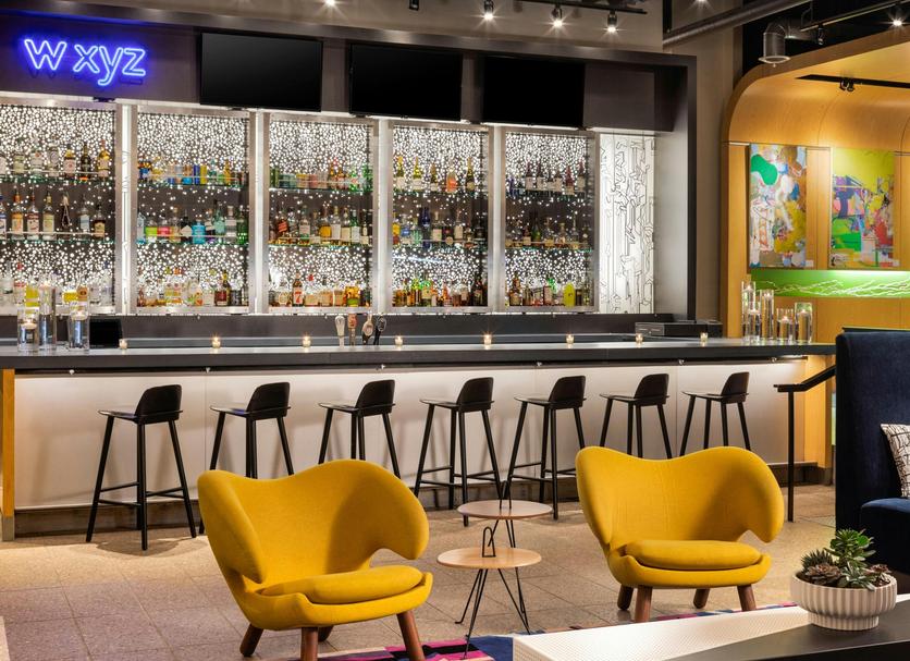 Bar Photo