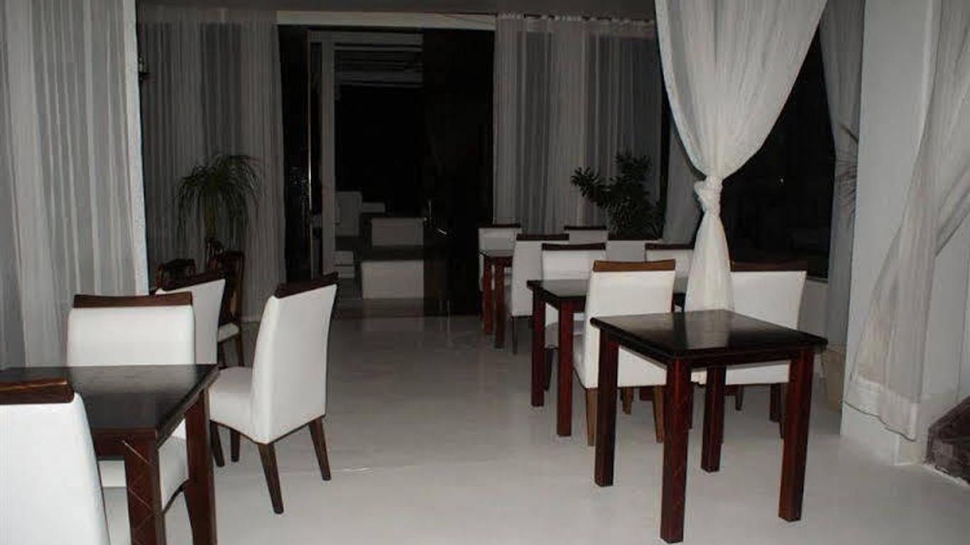 Pousada Lotus Club