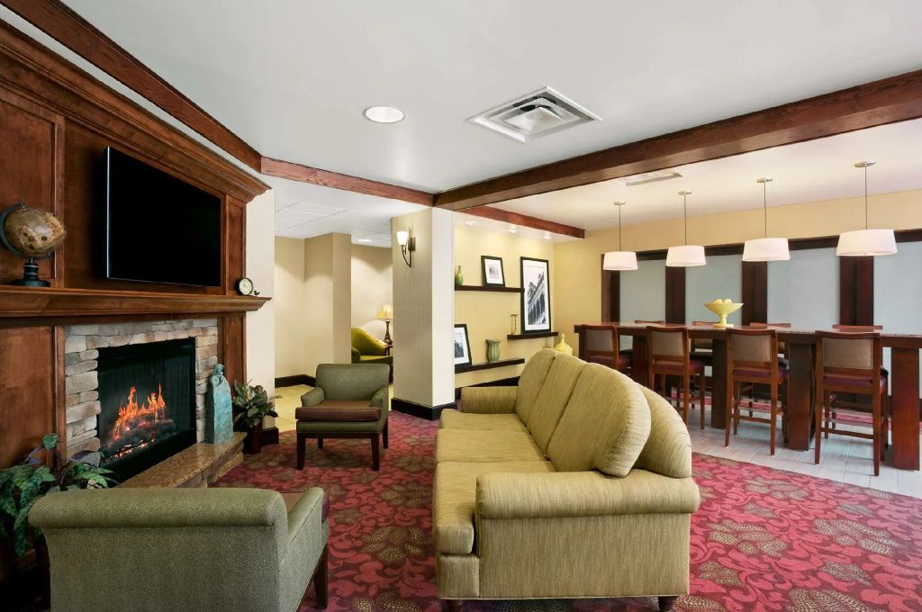 Lounge Photo