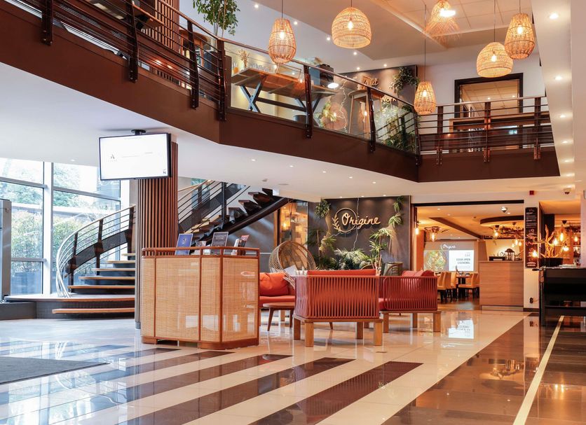 Lobby Photo