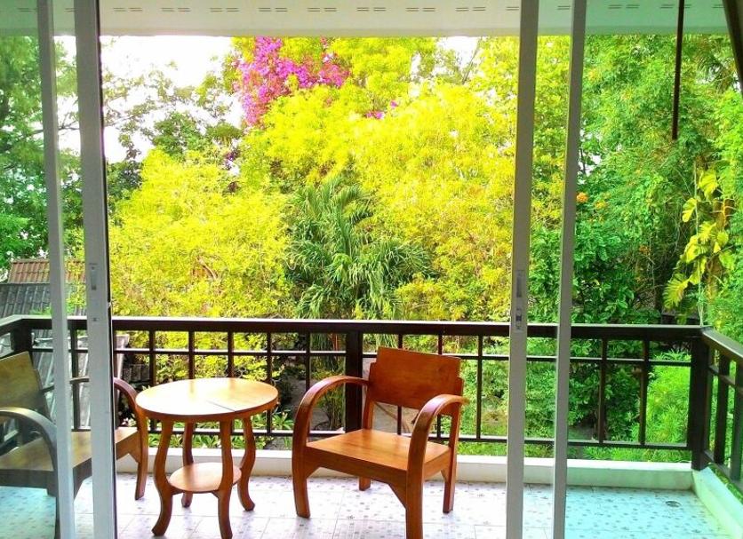 Balcony Photo