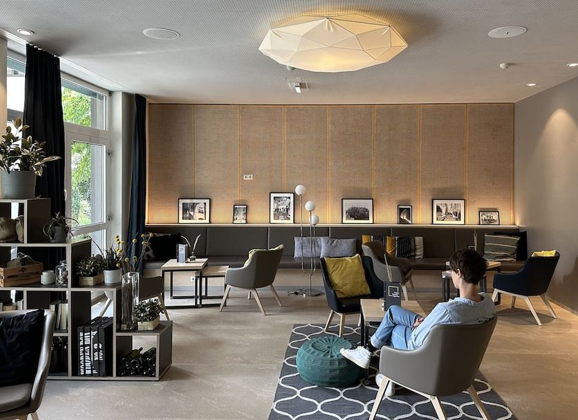 Lounge Photo