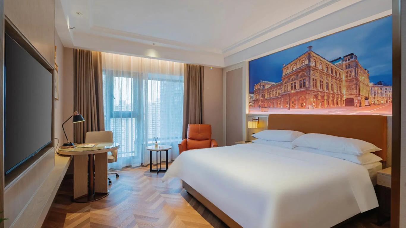 Vienna Hotel Shenzhen Aiguo Road