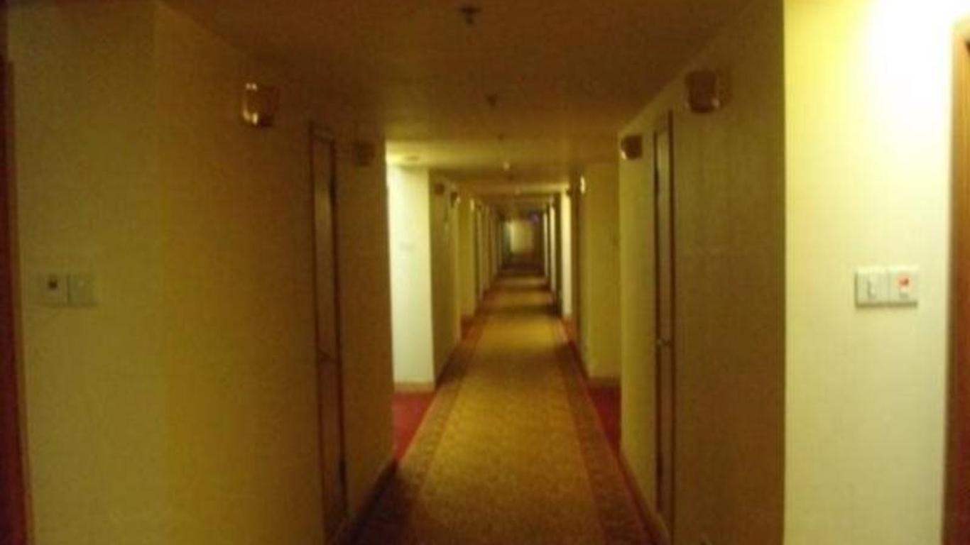 Zhengzhou Airport Hotel