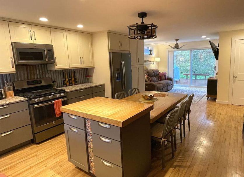 Kitchen Photo