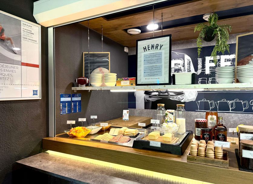 Buffet Photo