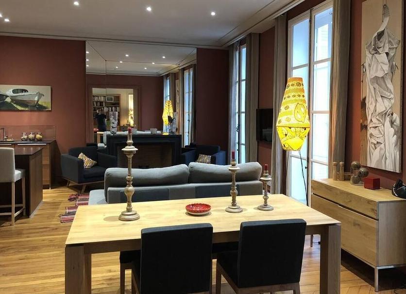 Dining room Photo