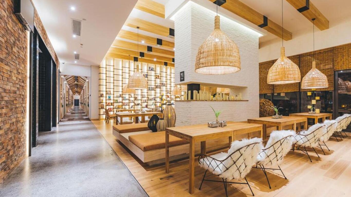 Atour Light Hotel Xiamen Railway Station Wanxiangcheng
