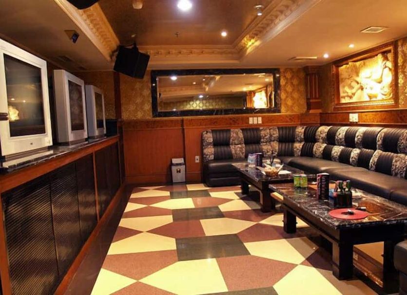 Lounge Photo