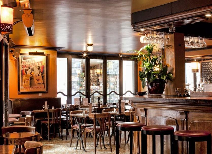 Restaurant Photo