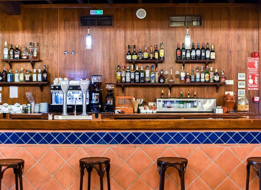 Bar Photo