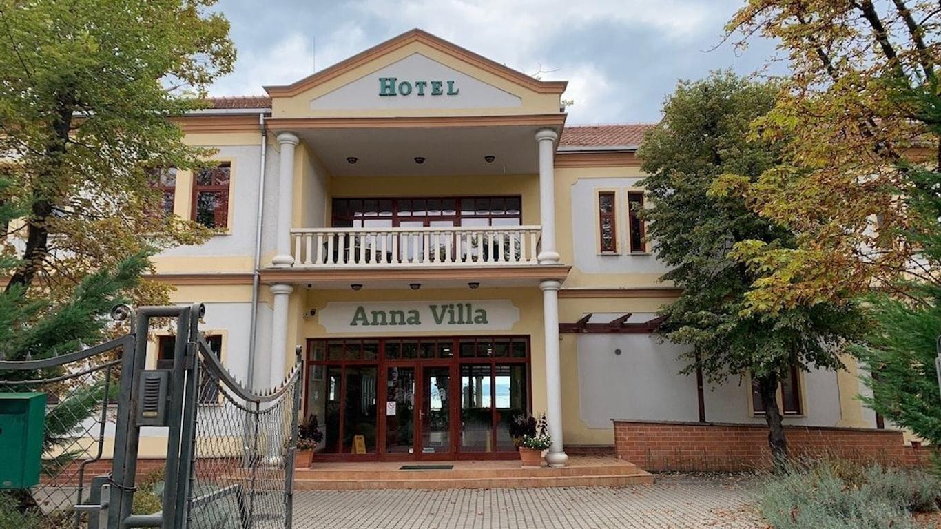 Hotel Anna Villa