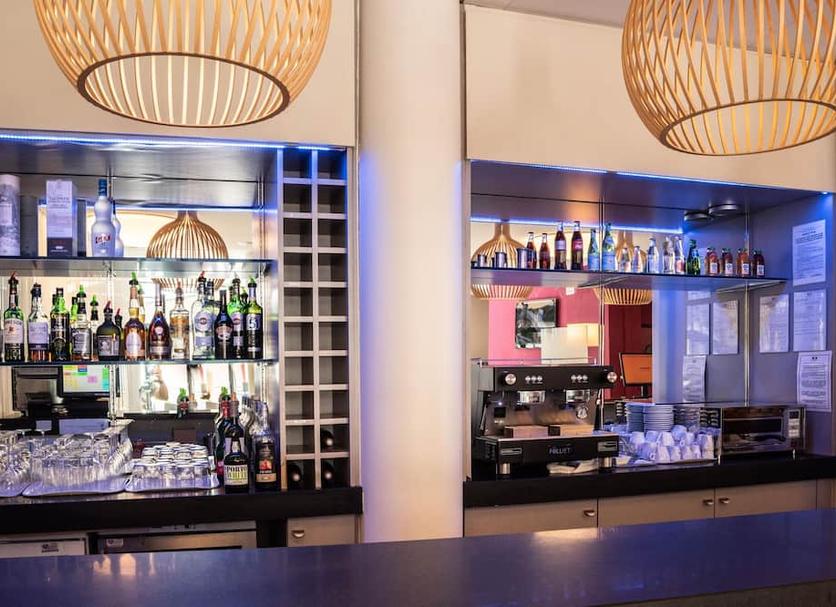 Bar Photo