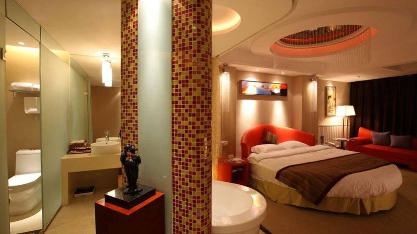South China Harbour Horizon Hotel