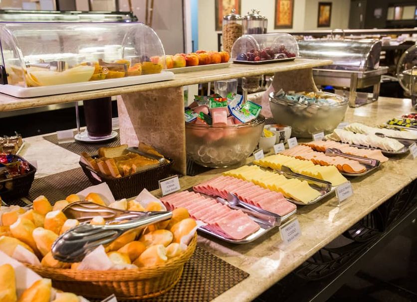 Buffet Photo
