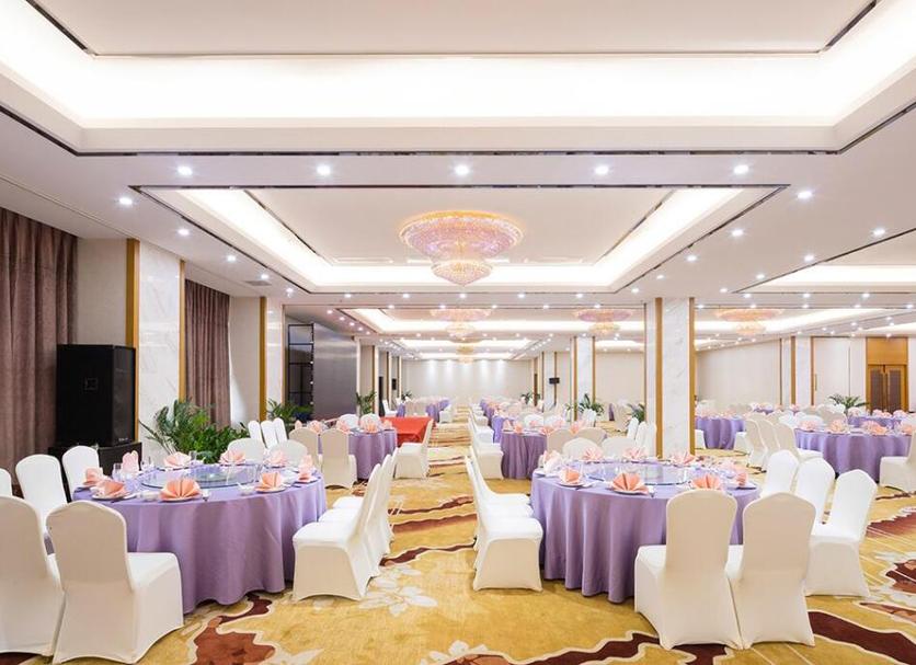 Banquet hall Photo