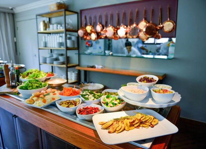 Restaurant Photo
