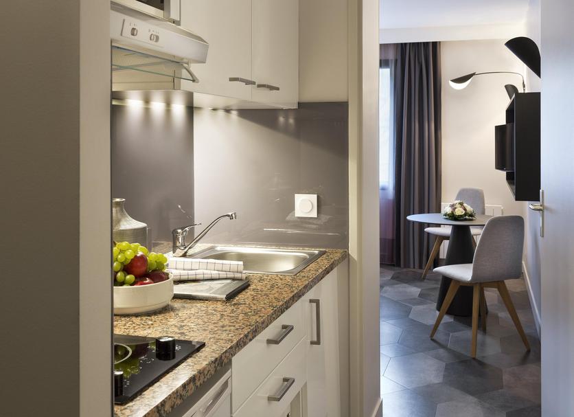 Kitchen Photo