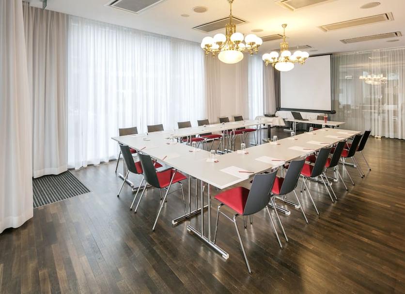 Conference room Photo