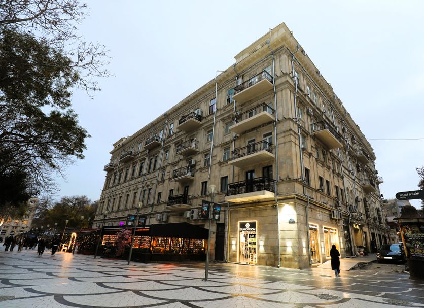 Building Photo