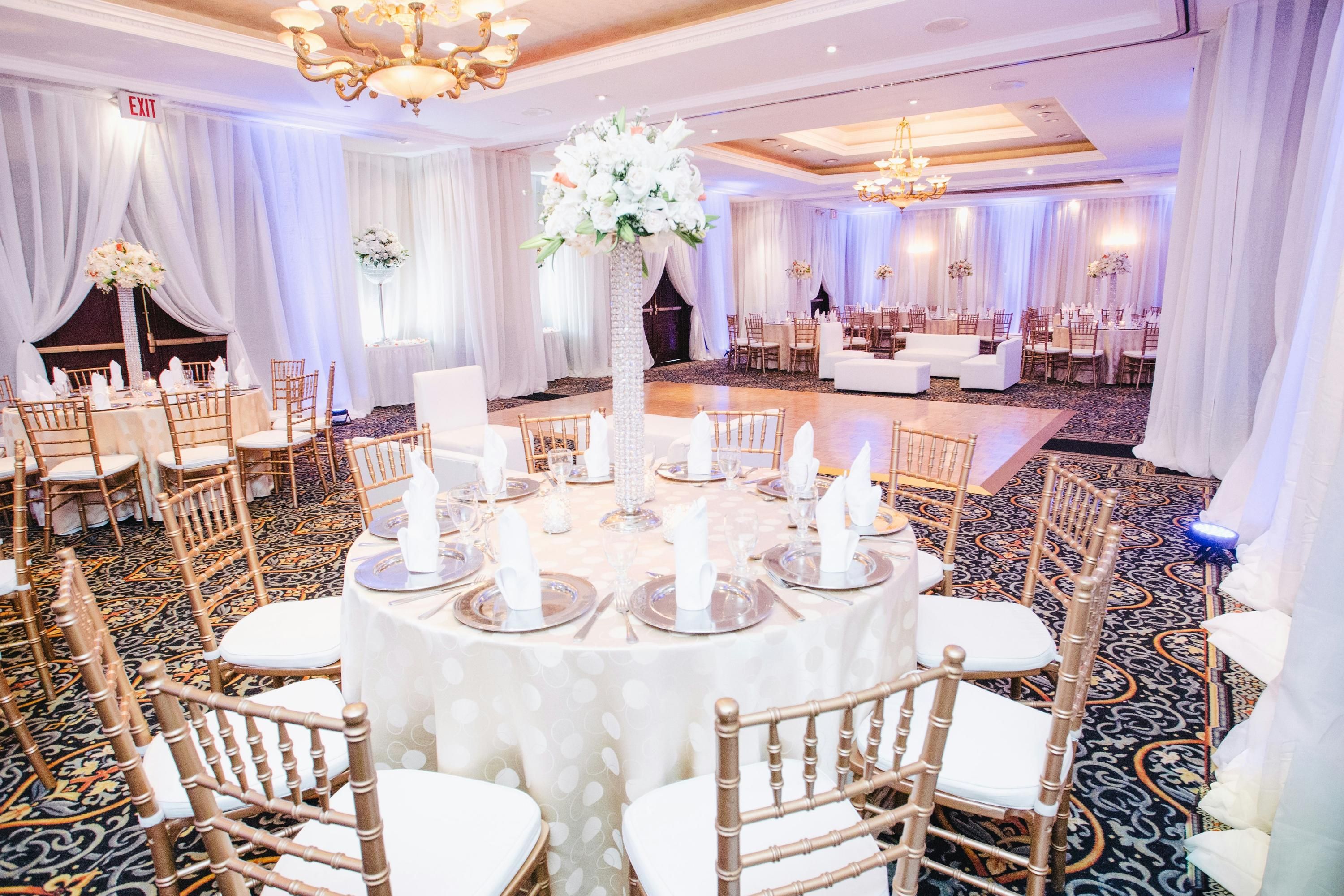 Banquet hall