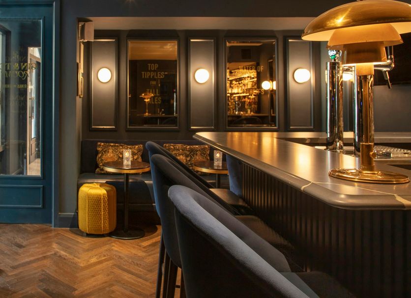 Bar Photo