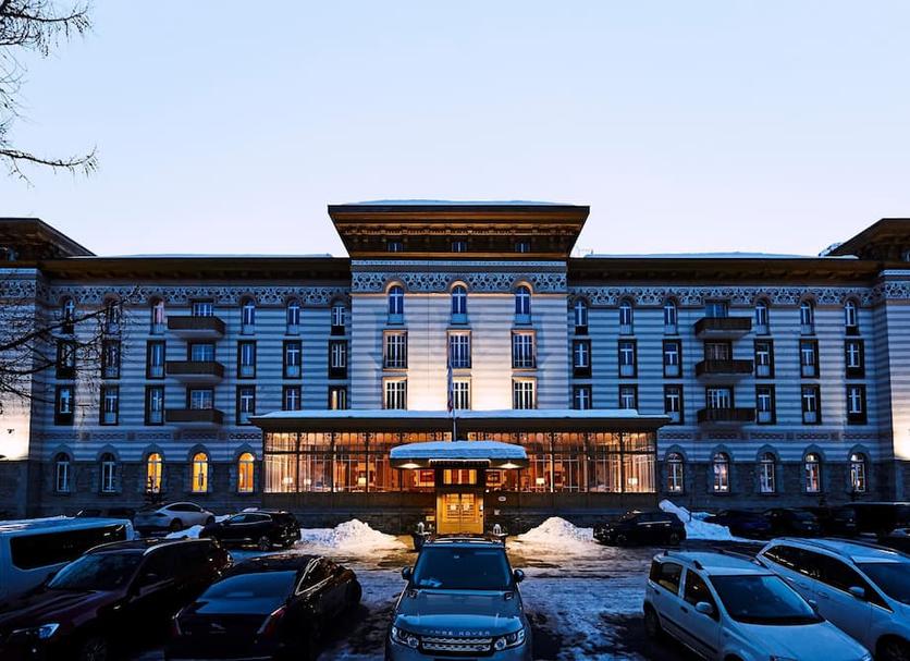 Building Photo