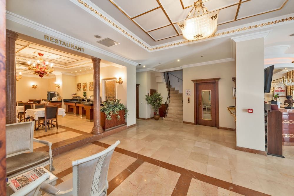 Lobby Photo