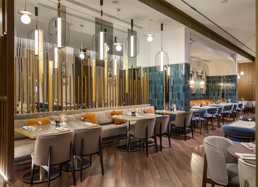 Restaurant Photo