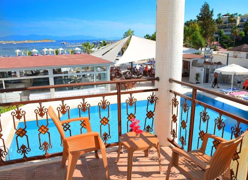 Balcony Photo