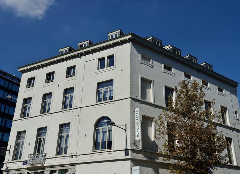 Building Photo