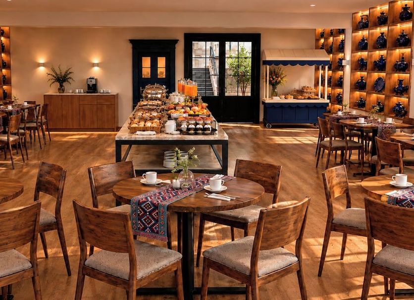 Restaurant Photo