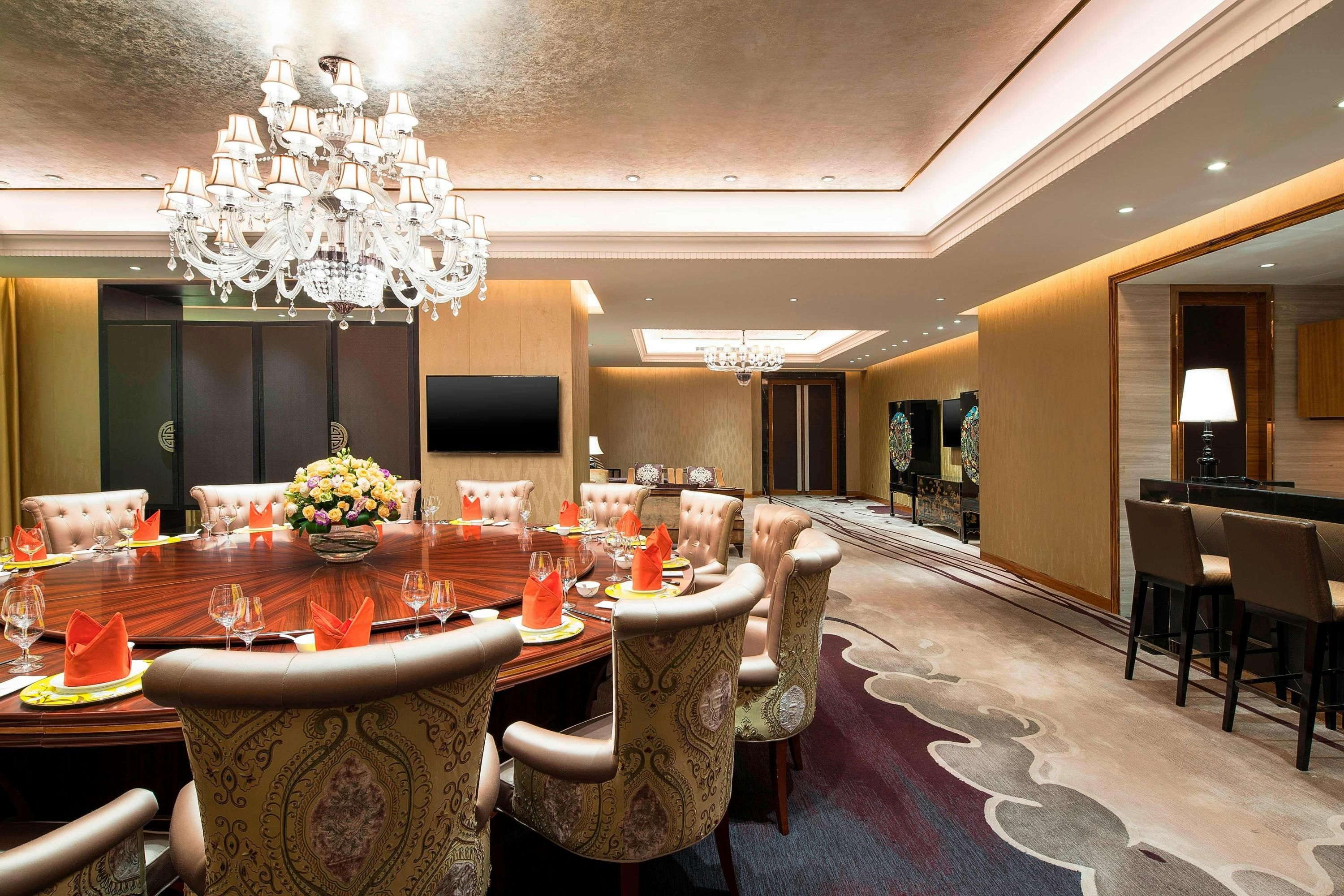 Banquet hall