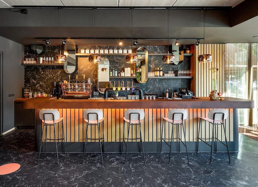 Bar Photo