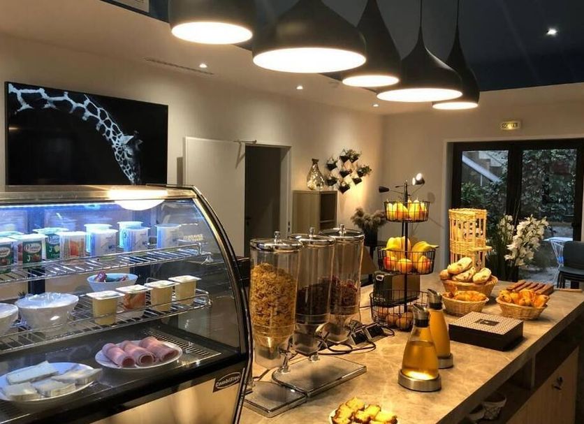 Buffet Photo
