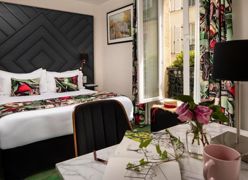 Bedroom Photo