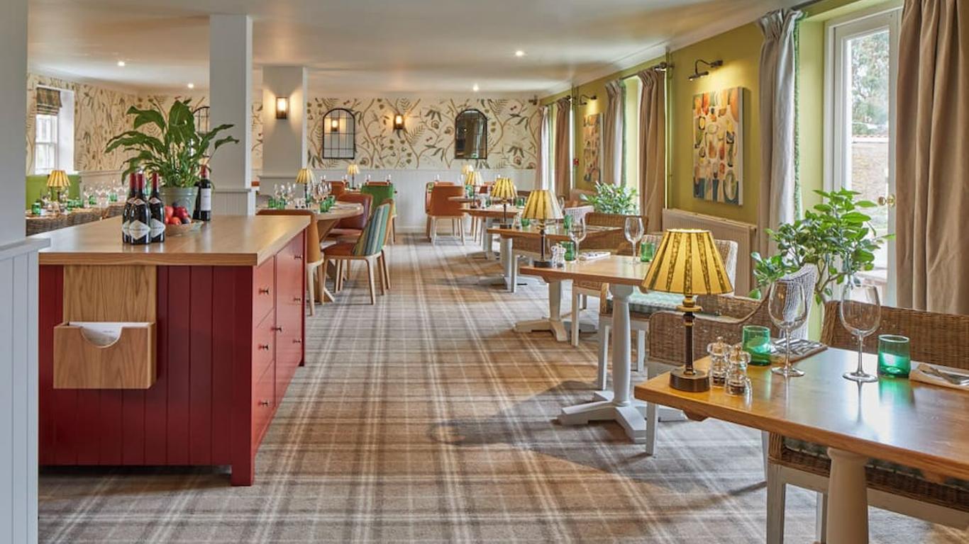 Full Moon Inn Rudge