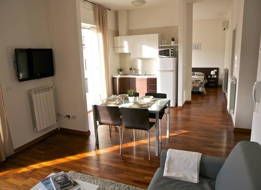 Dining room Photo