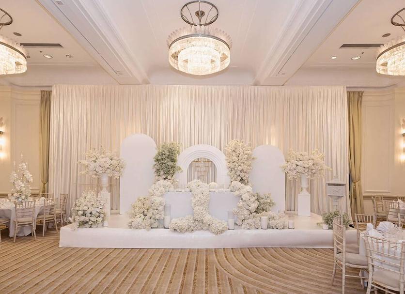 Banquet hall Photo