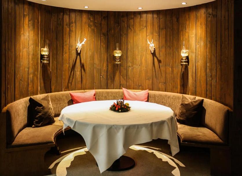 Dining room Photo