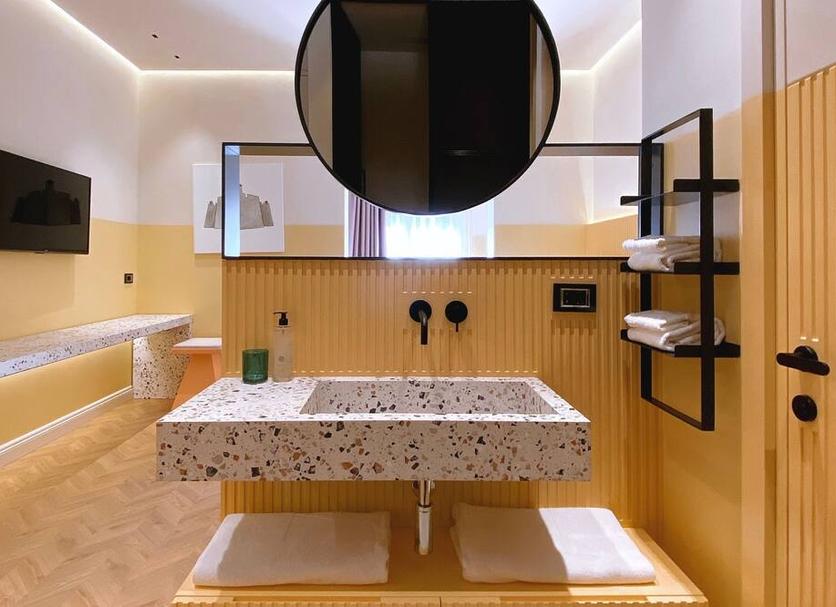 Bathroom Photo