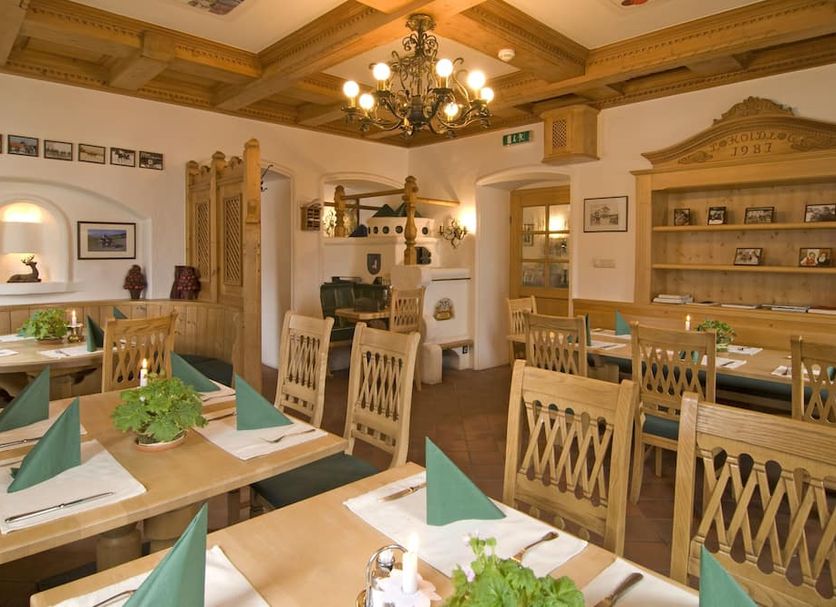Restaurant Photo