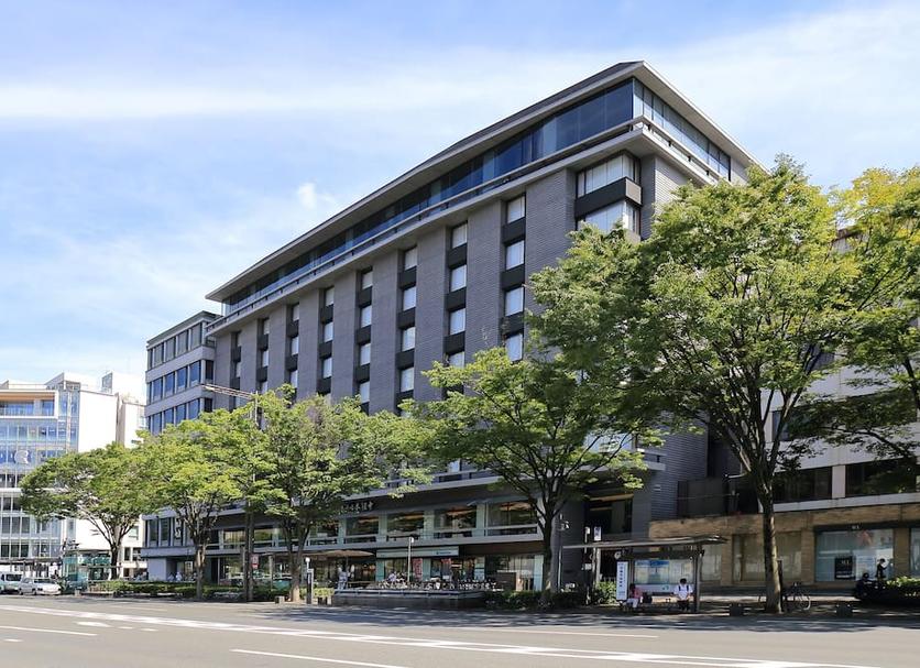 Building Photo