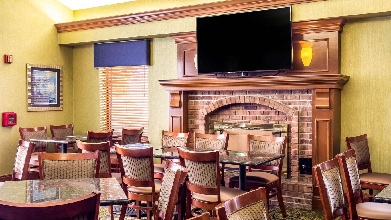 Clarion Inn Cranberry Township