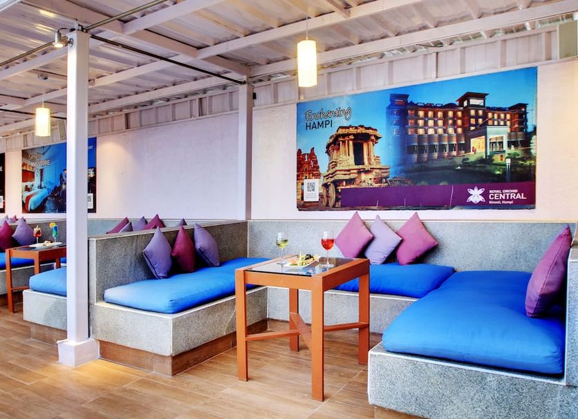 Lounge Photo