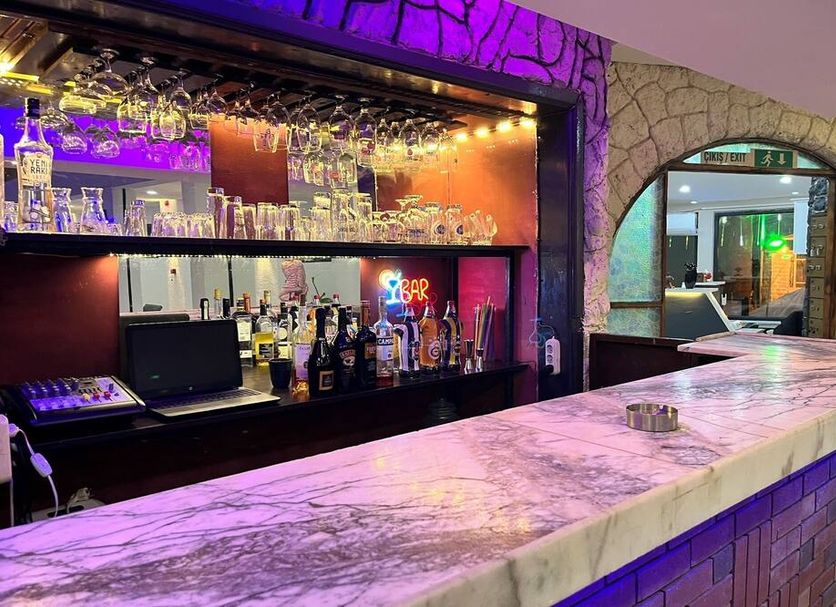 Bar Photo